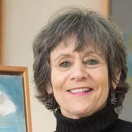 Sophie Barry's dad, Dave Barry married with three ladies to date.